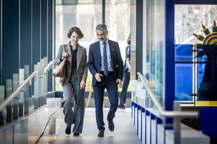 Job Interviews in English: Success as a Non-Native Speaker 